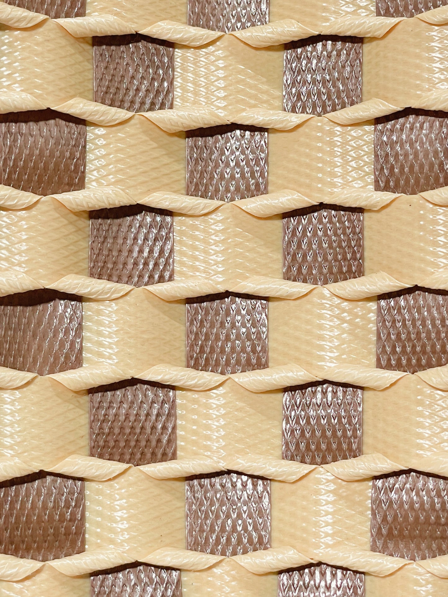 ブラウン ベージュ エンボス ハンドバッグ