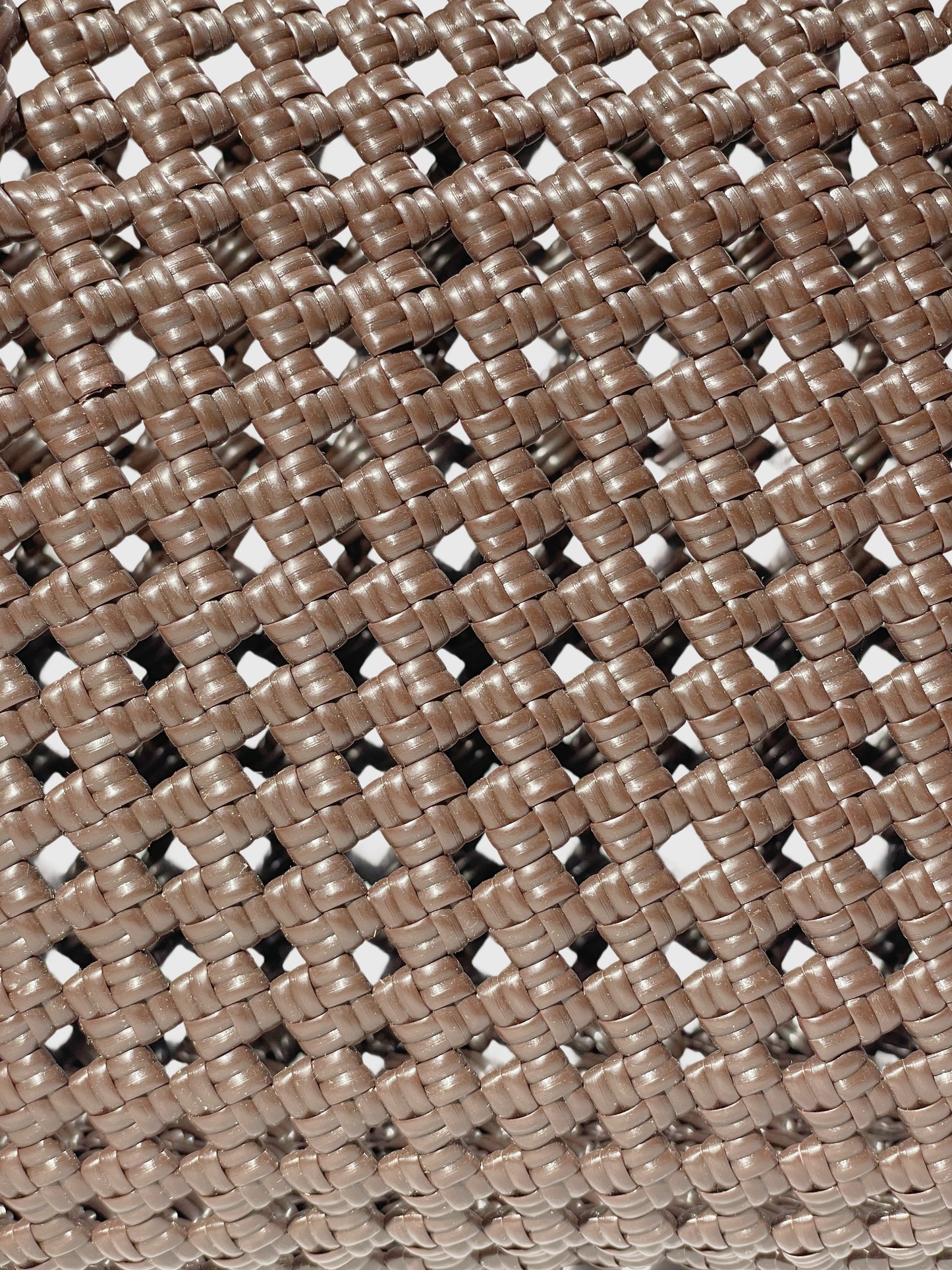 ブラウン ペティ ハンドバッグ