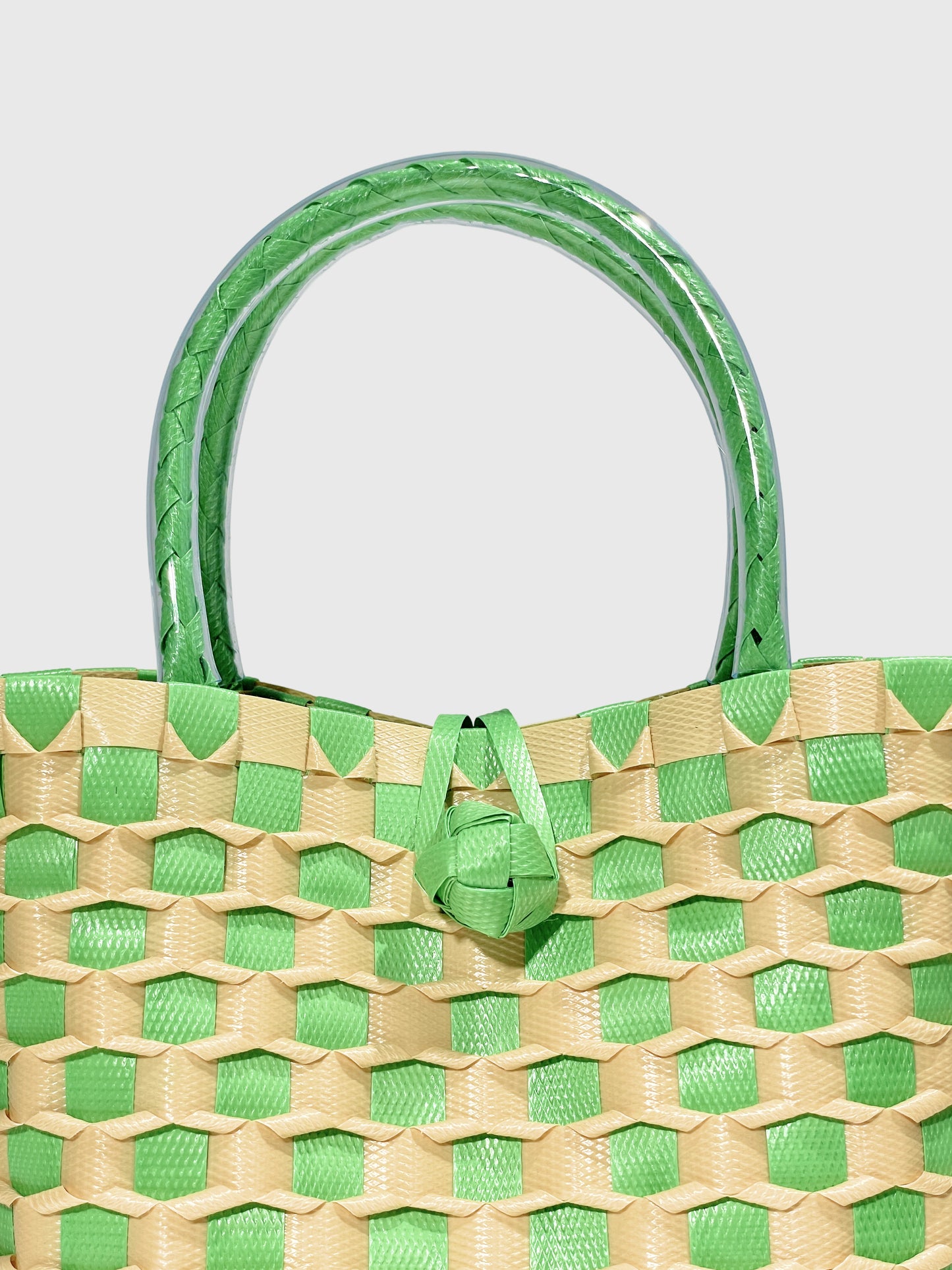 グリーン ベージュ エンボス ミニ ハンドバッグ