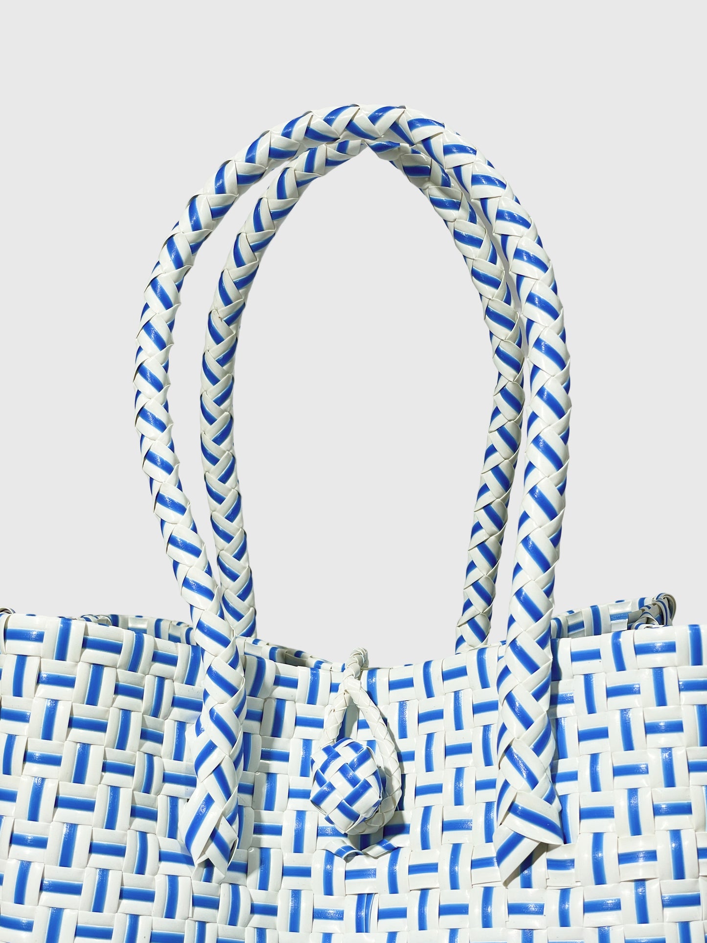 ホワイト ブルー ミニハンドバッグ